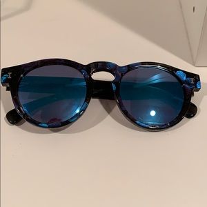 Illesteva sunglasses - blue mirrored